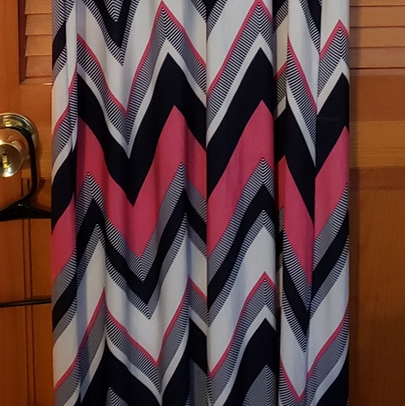 Ankle length summer dress. New with tags.  Sleeveless. Beautiful pattern. - Picture 1 of 5
